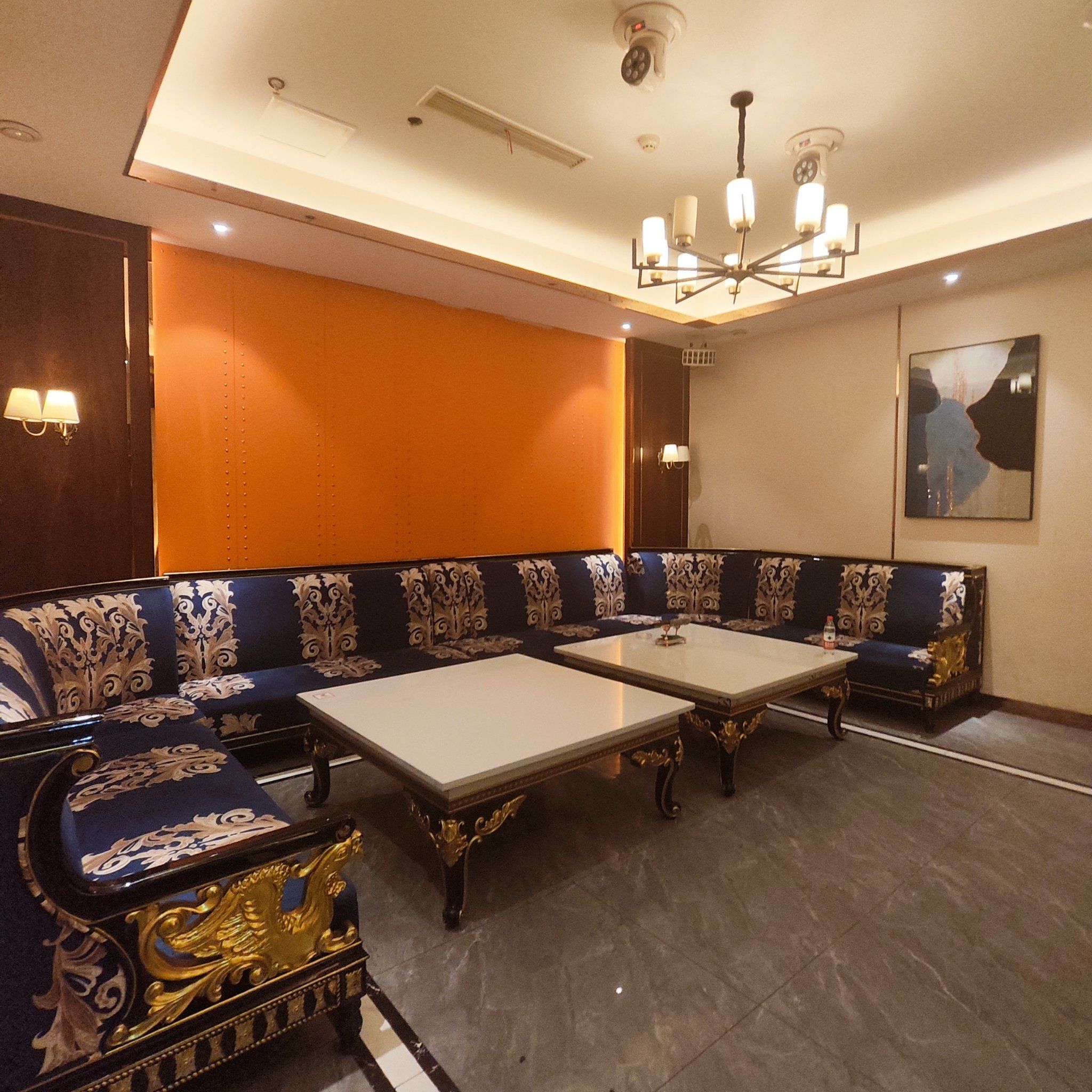 来宾商务ktv创新商务ktv模式解析-兴宾区ktv预定